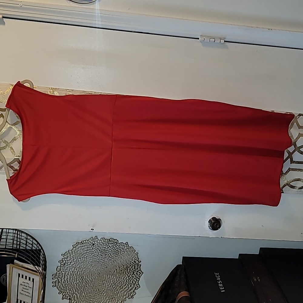 Red Bodycon Dress - Picture 5 of 6
